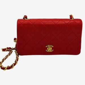 Vintage Red Chanel Lambskin Leather Small Single Flap with 24k gold-plated HW